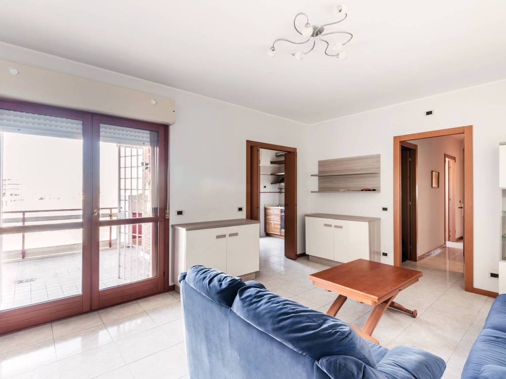 appartamento in vendita a Roma in zona Acilia