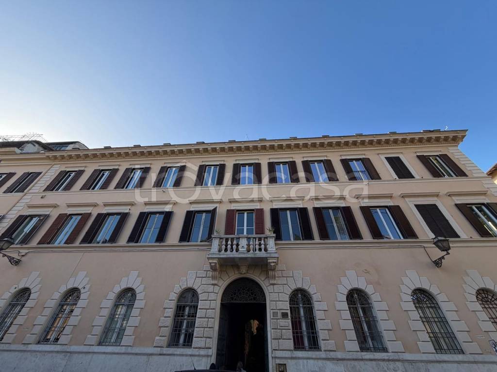 appartamento in vendita a Roma in zona Trastevere