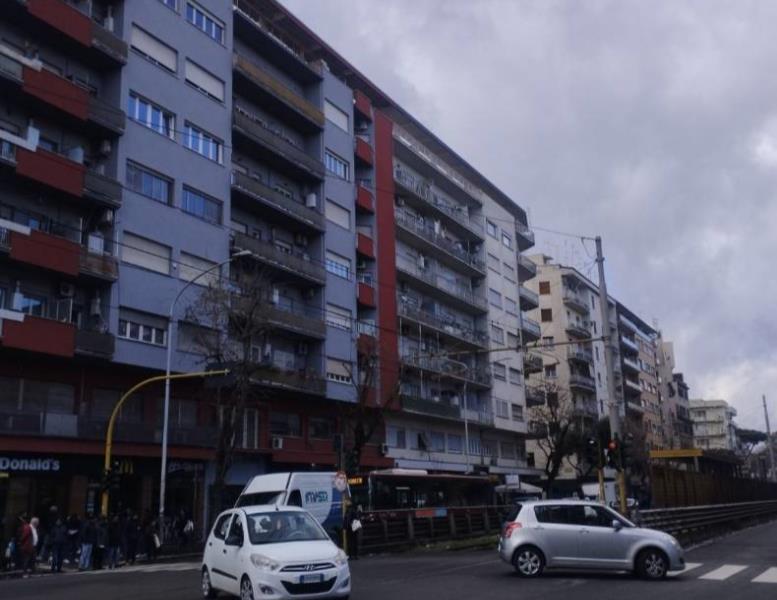 appartamento in vendita a Roma in zona Prenestino-Labicano