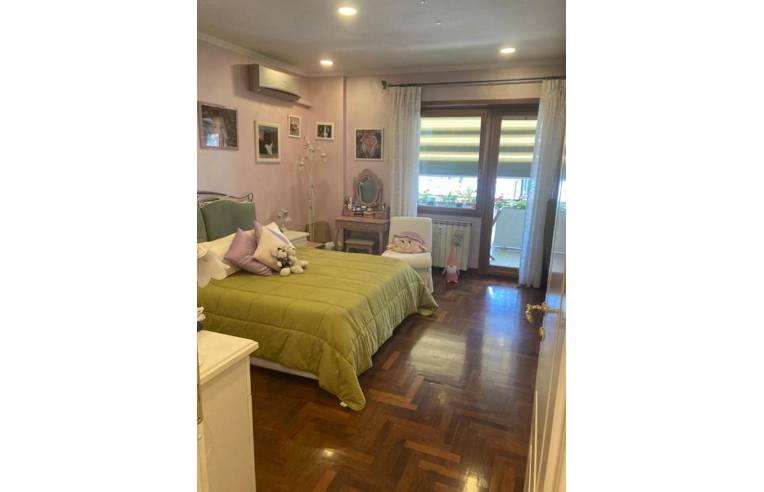 appartamento in vendita a Roma in zona Ostia