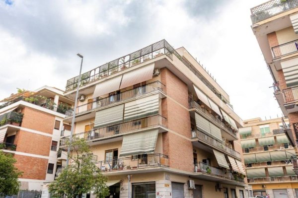 appartamento in vendita a Roma in zona Torrevecchia