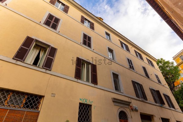appartamento in vendita a Roma in zona Trastevere