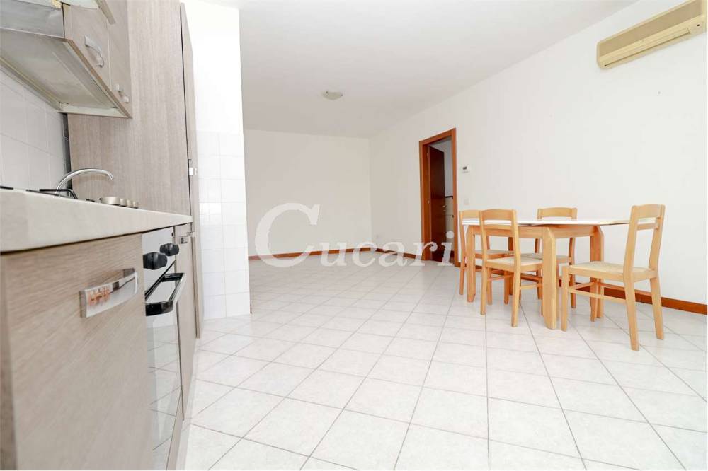 appartamento in vendita a Roma in zona Torre Angela