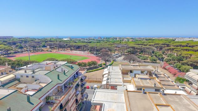 appartamento in vendita a Roma in zona Ostia