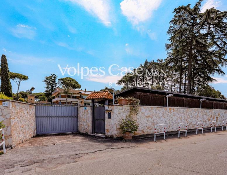 casa indipendente in vendita a Roma in zona Monte Sacro/Talenti