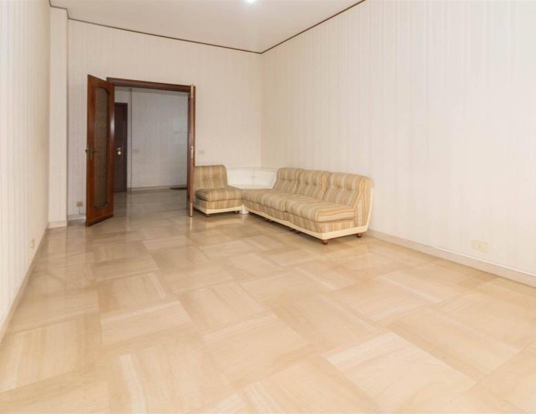 appartamento in vendita a Roma in zona Prenestino-Labicano