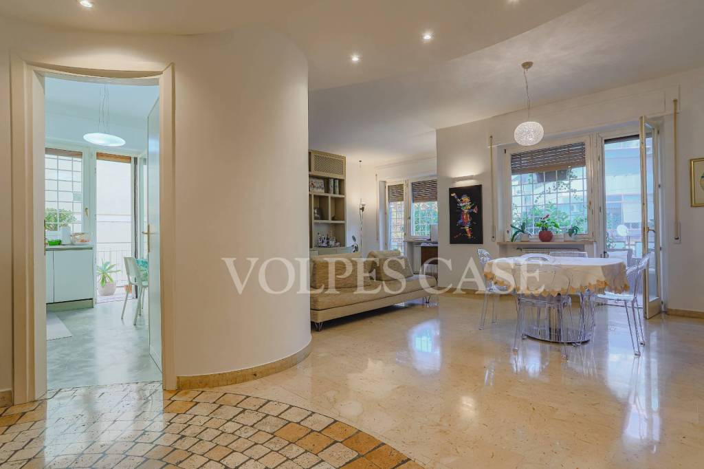 appartamento in vendita a Roma in zona Della Vittoria