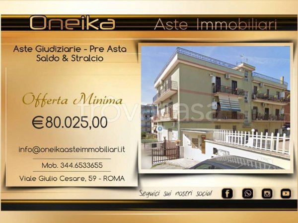 appartamento in vendita a Roma in zona Torre Angela