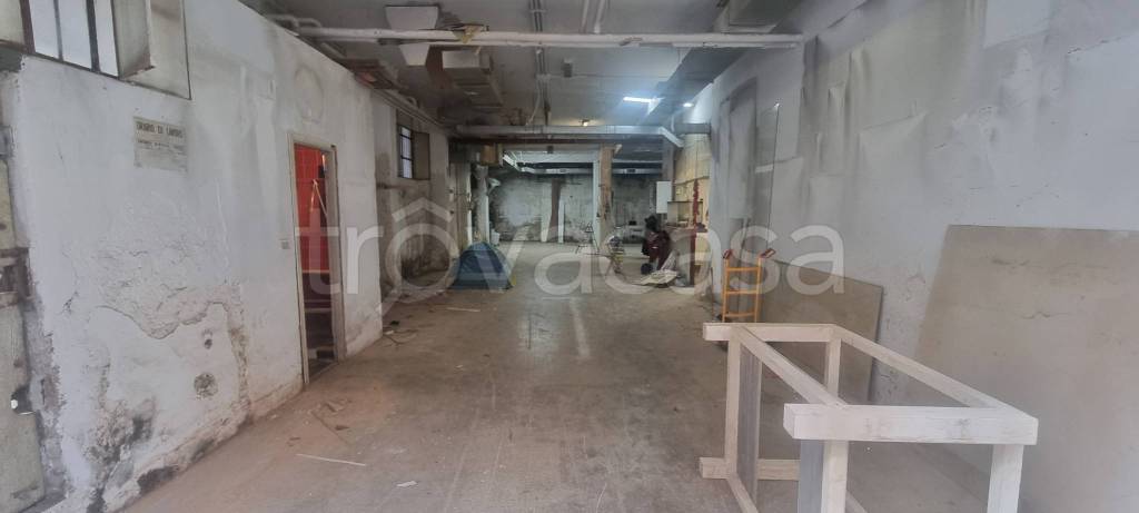 negozio in vendita a Roma in zona Gianicolense