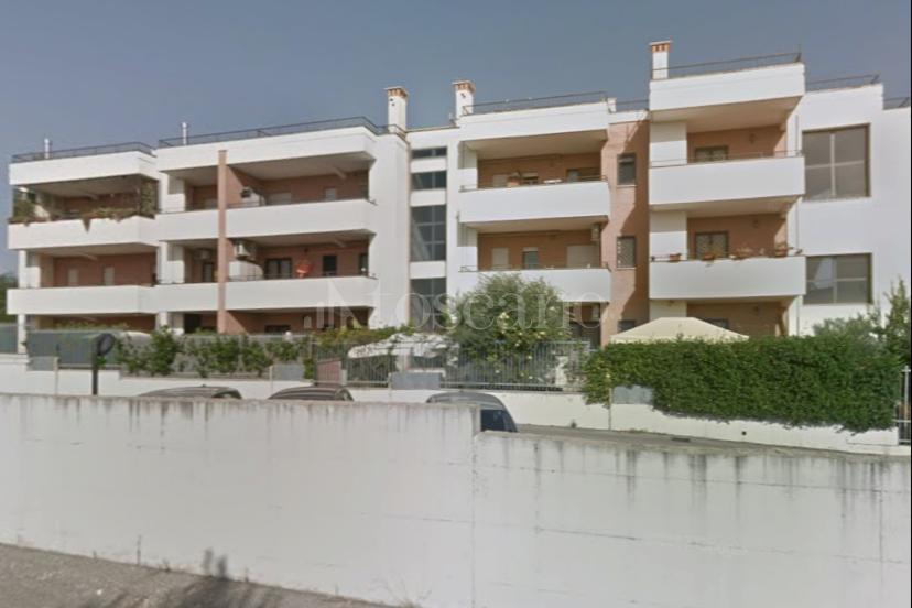 appartamento in vendita a Roma in zona Castelverde