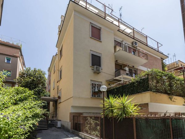 appartamento in vendita a Roma in zona Monte Sacro/Talenti