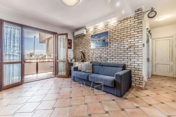 appartamento in vendita a Roma in zona Infernetto