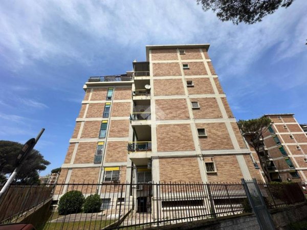 appartamento in vendita a Roma in zona Ostia