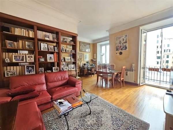 appartamento in vendita a Roma in zona Appio Latino