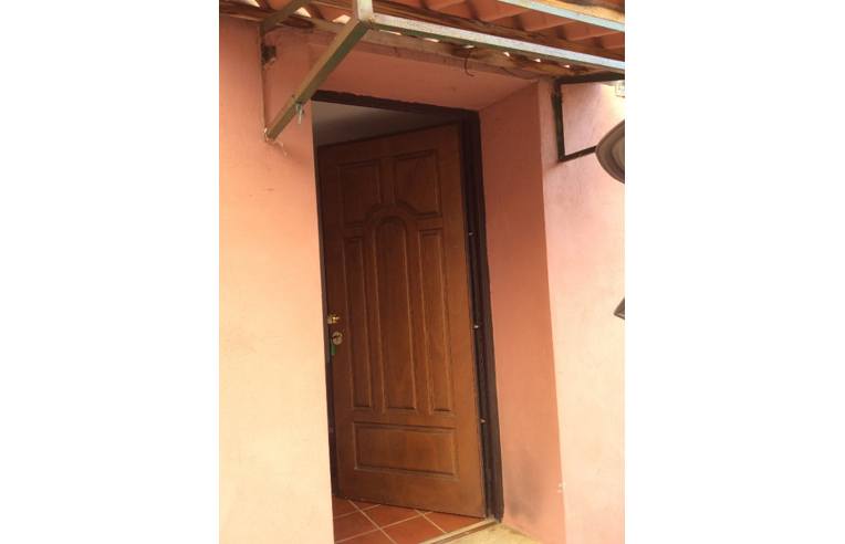 appartamento in vendita a Roma in zona Prenestino-Labicano