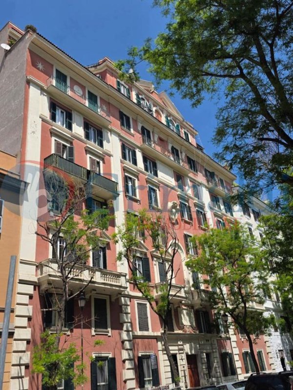 appartamento in vendita a Roma in zona Rione Prati