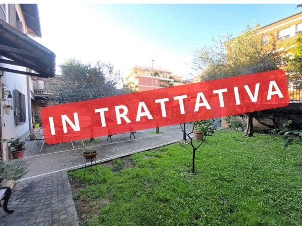 casa indipendente in vendita a Roma in zona Prenestino-Labicano