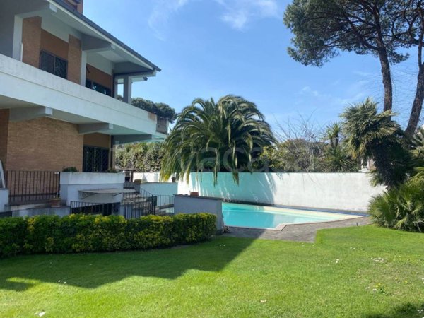 casa indipendente in vendita a Roma in zona Gianicolense
