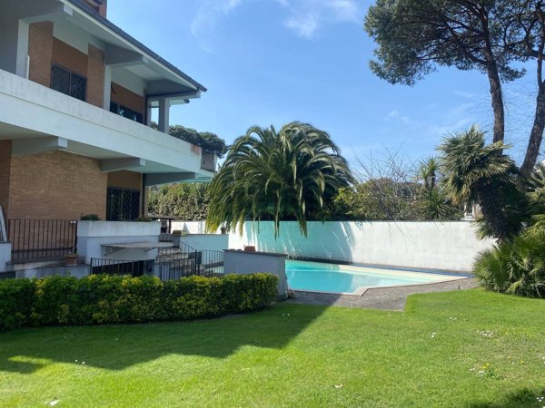 casa indipendente in vendita a Roma in zona Gianicolense