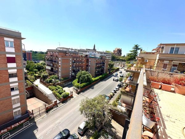 appartamento in vendita a Roma