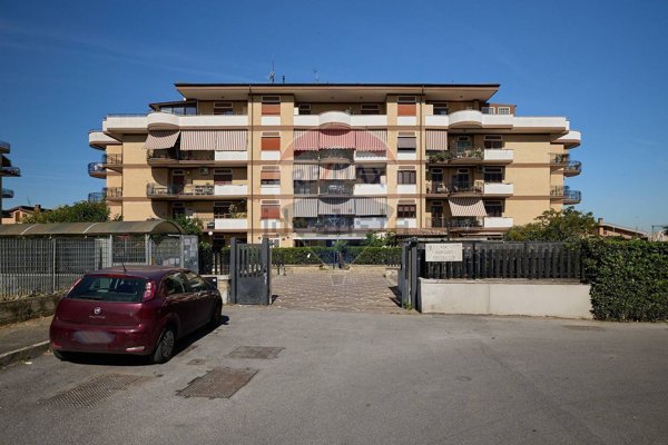 appartamento in vendita a Roma in zona Tor Vergata/Torrenova