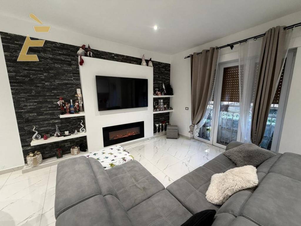 appartamento in vendita a Roma in zona Romanina