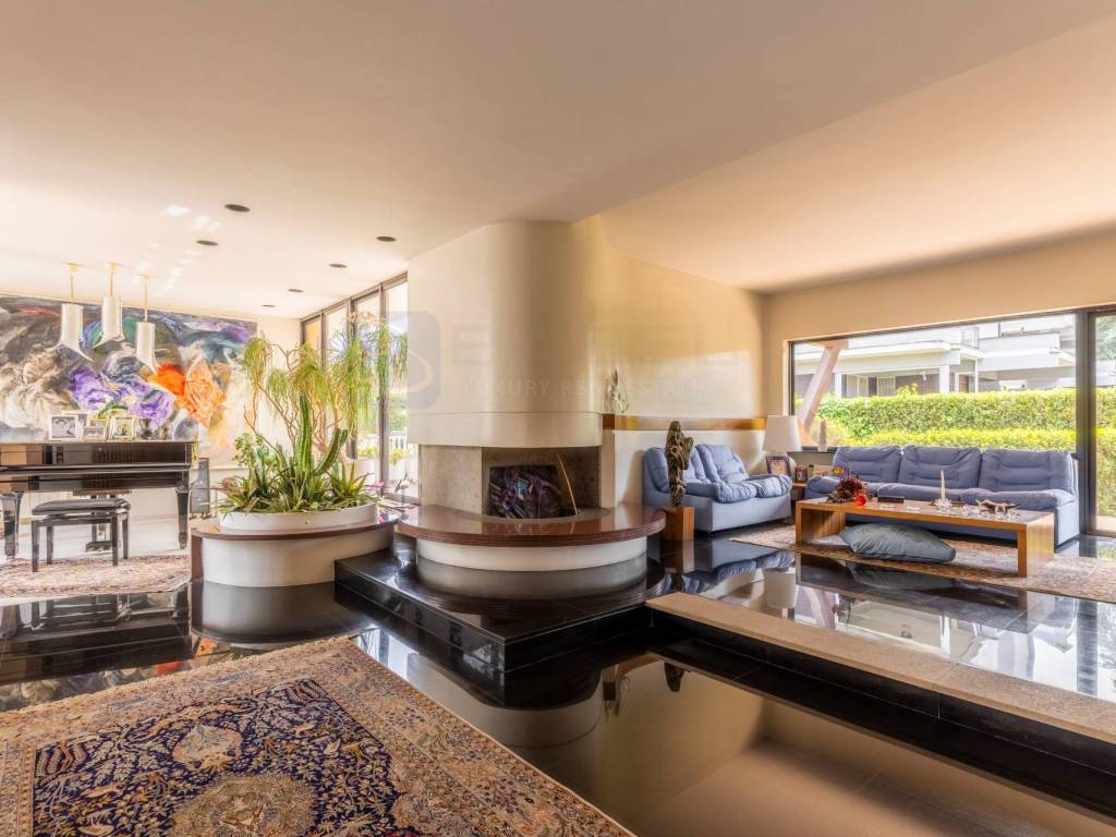 casa indipendente in vendita a Roma in zona Mostacciano