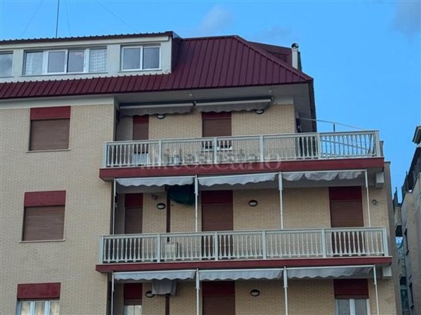 appartamento in vendita a Roma in zona Ostia