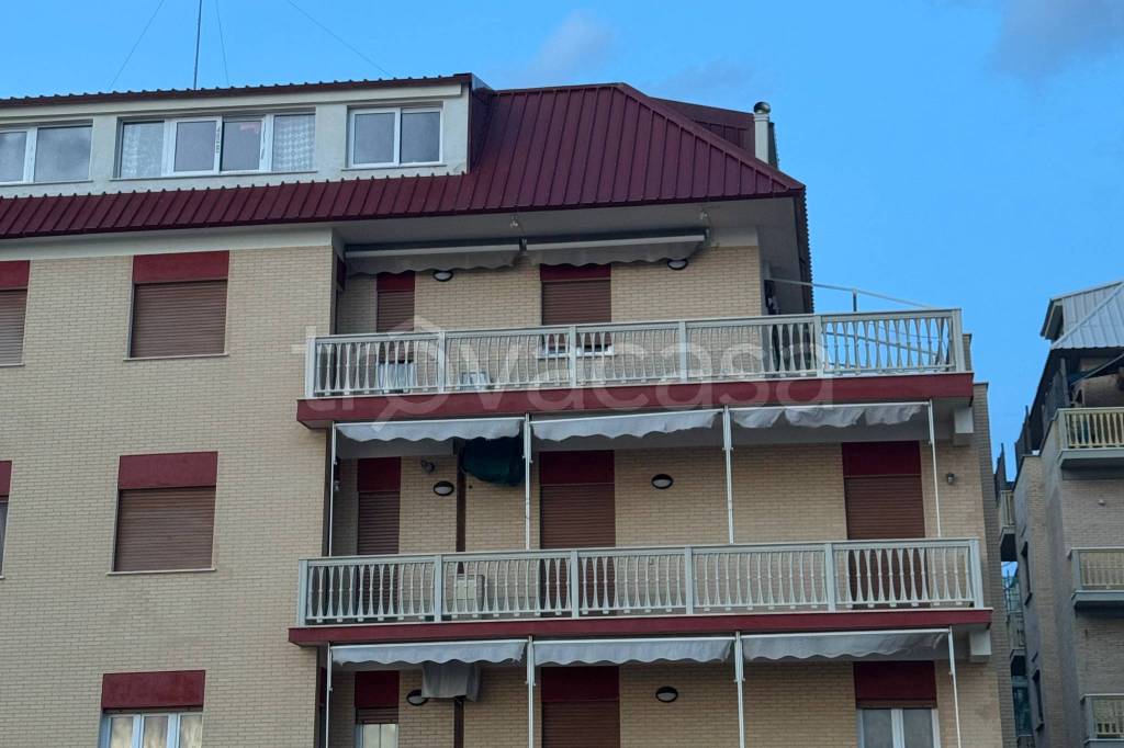 appartamento in vendita a Roma in zona Ostia