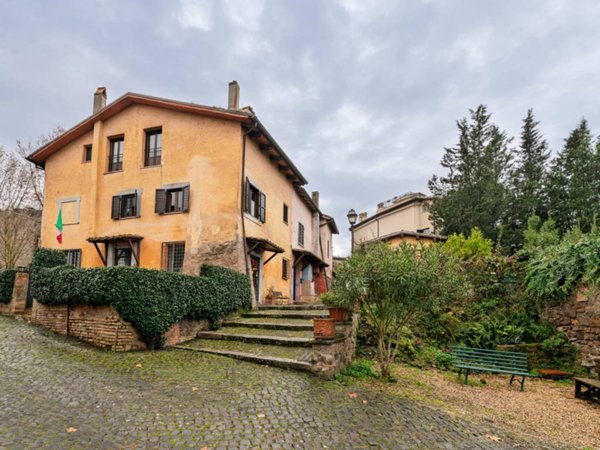 appartamento in vendita a Roma in zona Olgiata