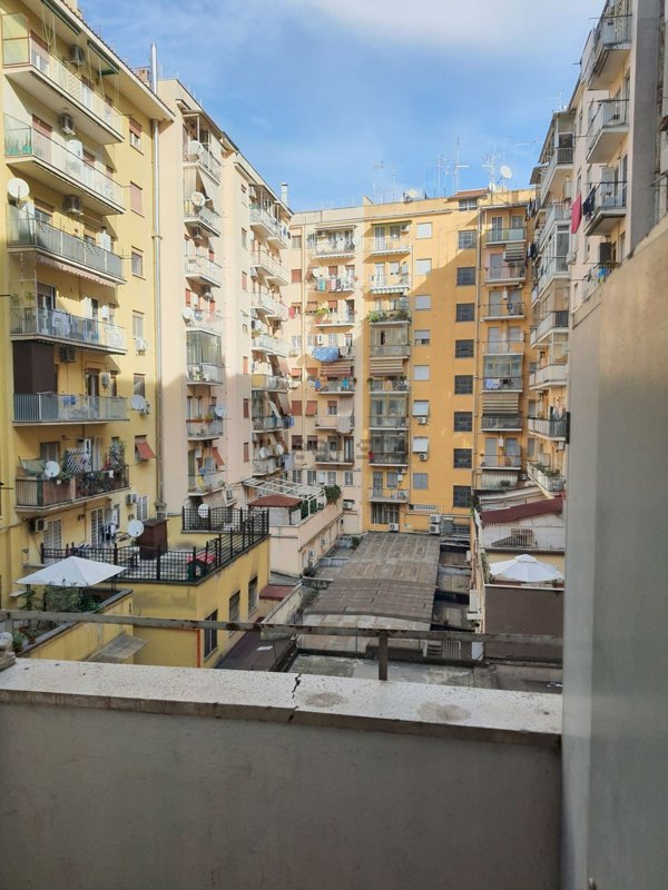 appartamento in vendita a Roma in zona Don Bosco