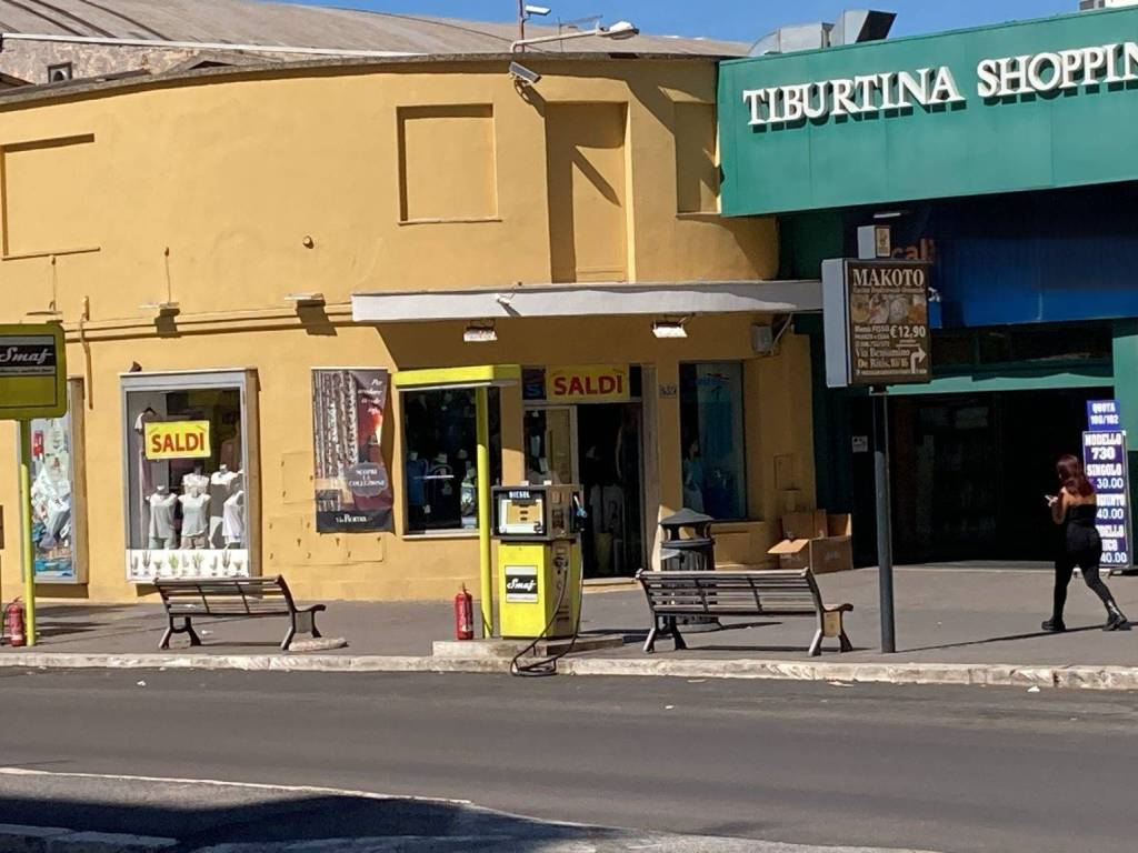 negozio in vendita a Roma in zona Pietralata