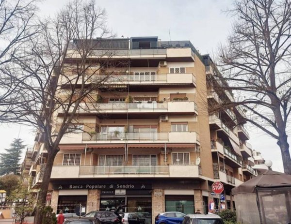 appartamento in vendita a Roma