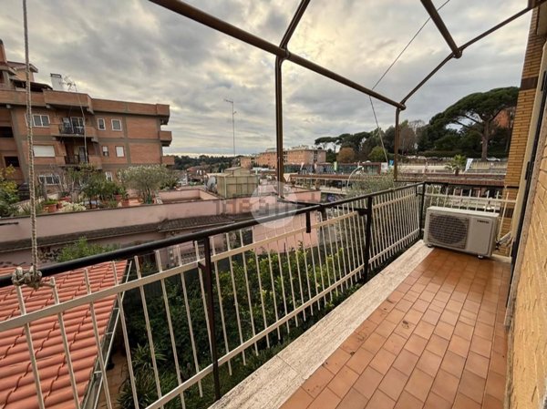 appartamento in vendita a Roma in zona La Pisana