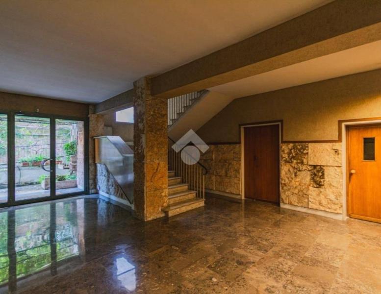 appartamento in vendita a Roma in zona Giuliano Dalmata