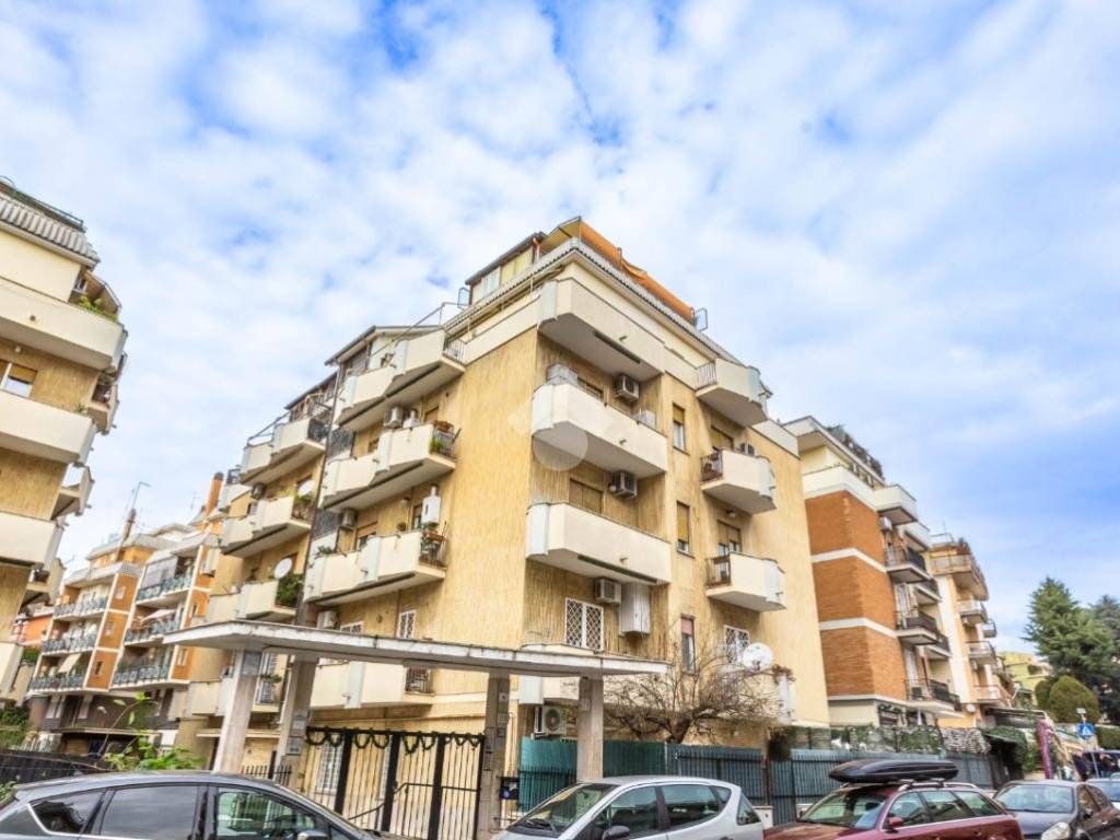 appartamento in vendita a Roma in zona Aurelio