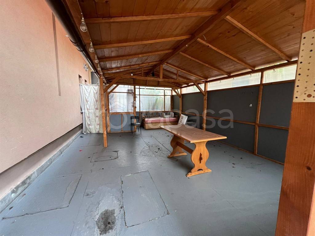 negozio in vendita a Roma in zona Prenestino-Centocelle