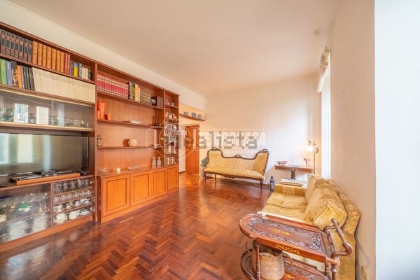 appartamento in vendita a Roma in zona Della Vittoria