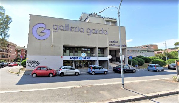 casa indipendente in vendita a Roma in zona Spinaceto