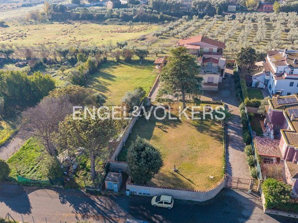 casa indipendente in vendita a Roma in zona Ponte Galeria