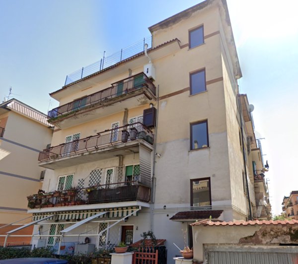 appartamento in vendita a Roma in zona Torre Angela