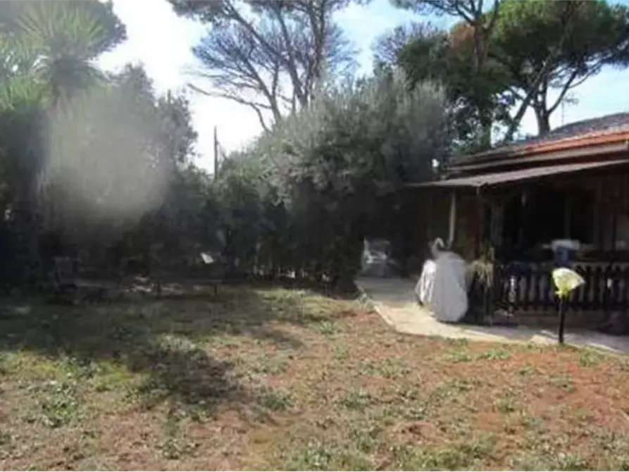 casa indipendente in vendita a Roma in zona Giardini di Corcolle