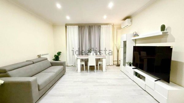 appartamento in vendita a Roma in zona Ostia