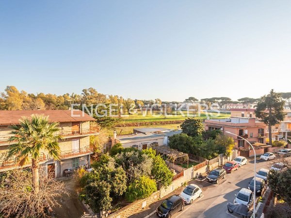 appartamento in vendita a Roma in zona Giuliano Dalmata