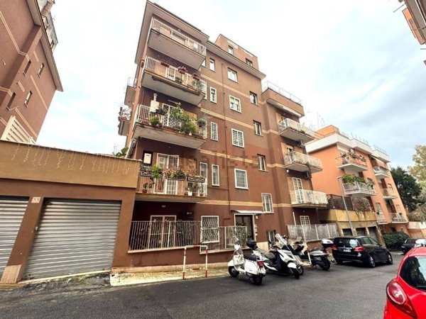 appartamento in vendita a Roma