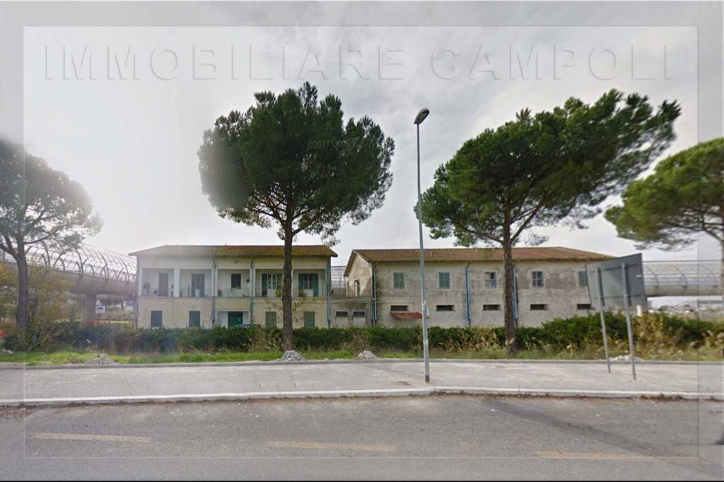 locale di sgombero in vendita a Roma in zona Ponte Galeria