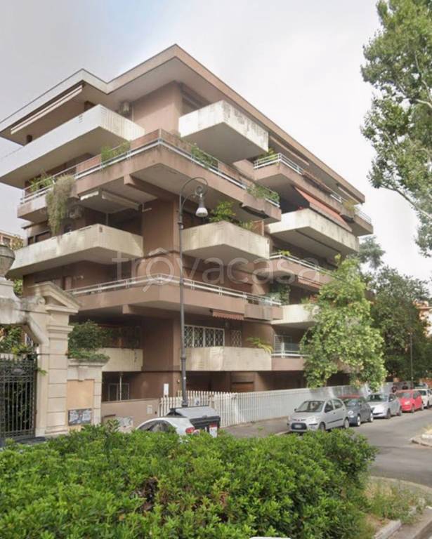 appartamento in vendita a Roma in zona Trieste
