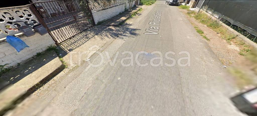 appartamento in vendita a Roma in zona Finocchio