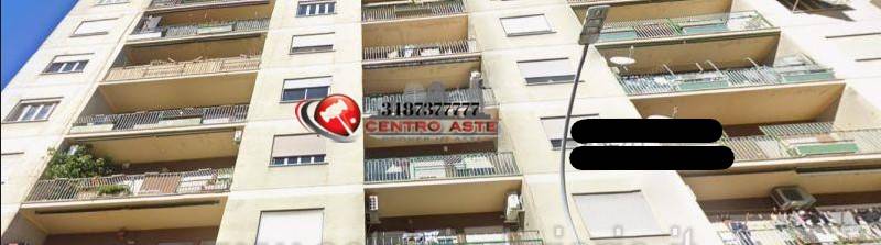 appartamento in vendita a Roma in zona Ostiense