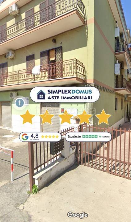 appartamento in vendita a Roma in zona Torre Angela